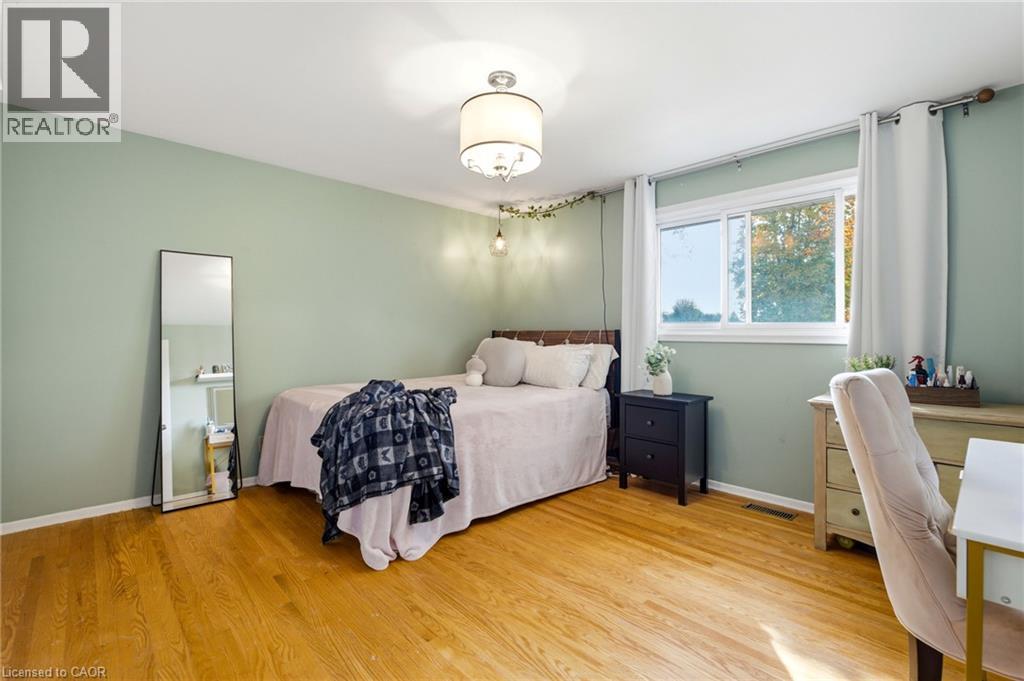 47 Eastwood Drive Property Photo 23