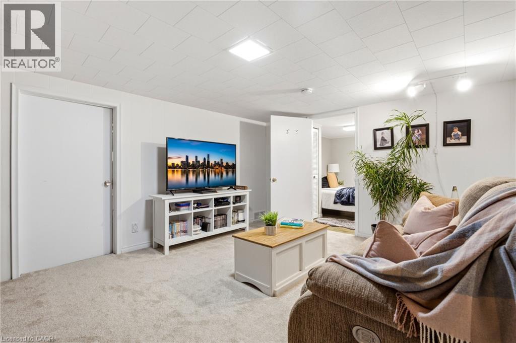 47 Eastwood Drive Property Photo 26