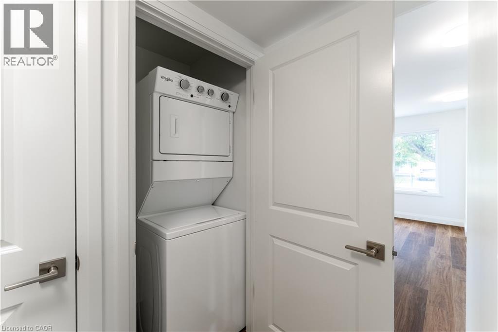 93 Kinzie Avenue Unit# A Property Photo 9