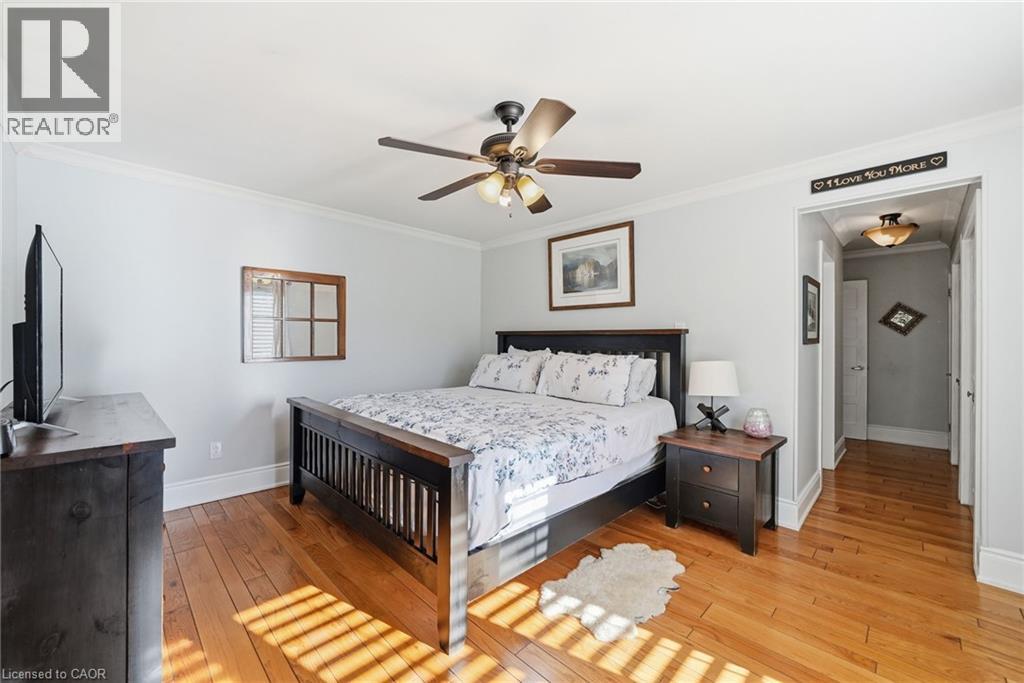 2101 Edinburgh Drive Property Photo 17