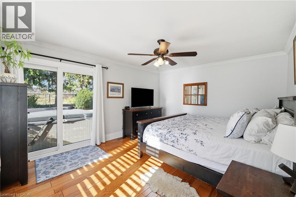 2101 Edinburgh Drive Property Photo 18