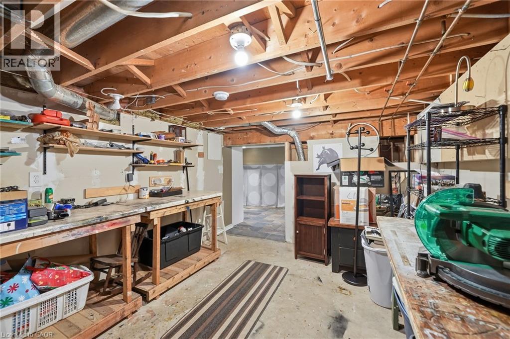 2101 Edinburgh Drive Property Photo 40