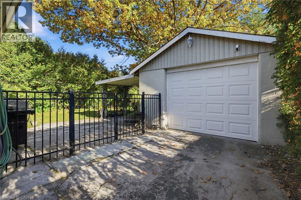 660 Wickens Avenue Property Photo 29