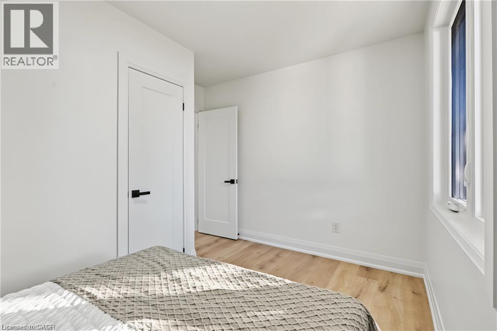 98 Wise Crescent Property Photo 11