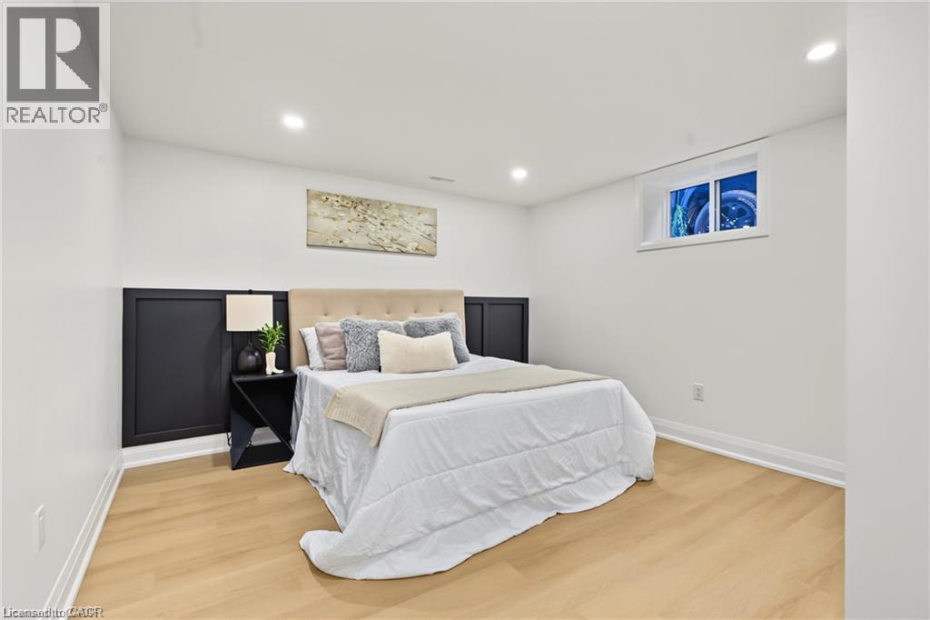 98 Wise Crescent Property Photo 25