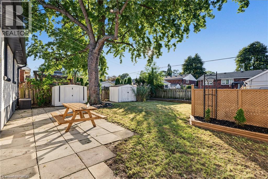 98 Wise Crescent Property Photo 33