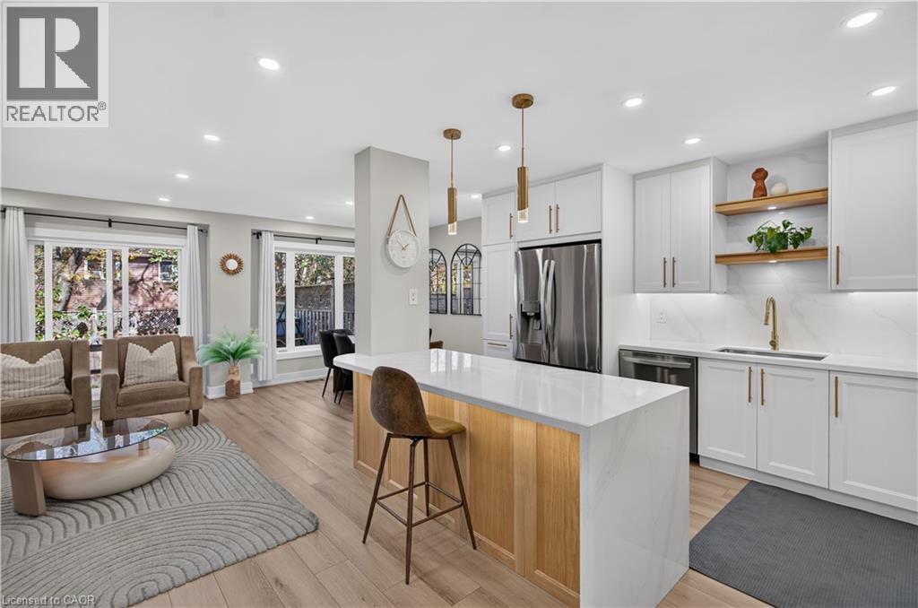 149 Essling Avenue Property Photo 14