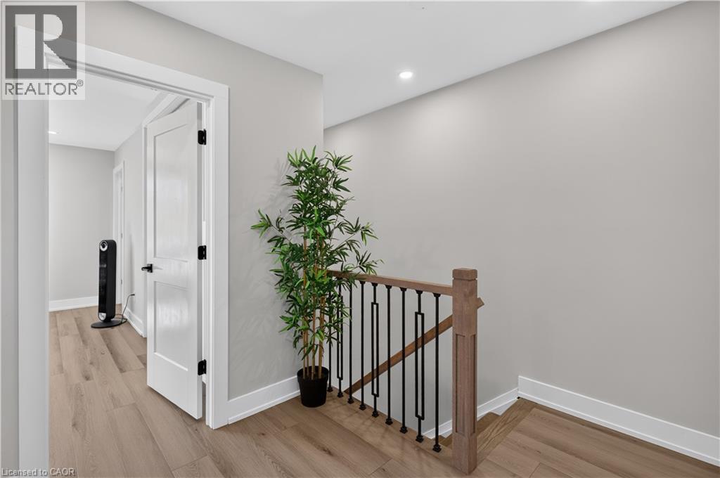 149 Essling Avenue Property Photo 20