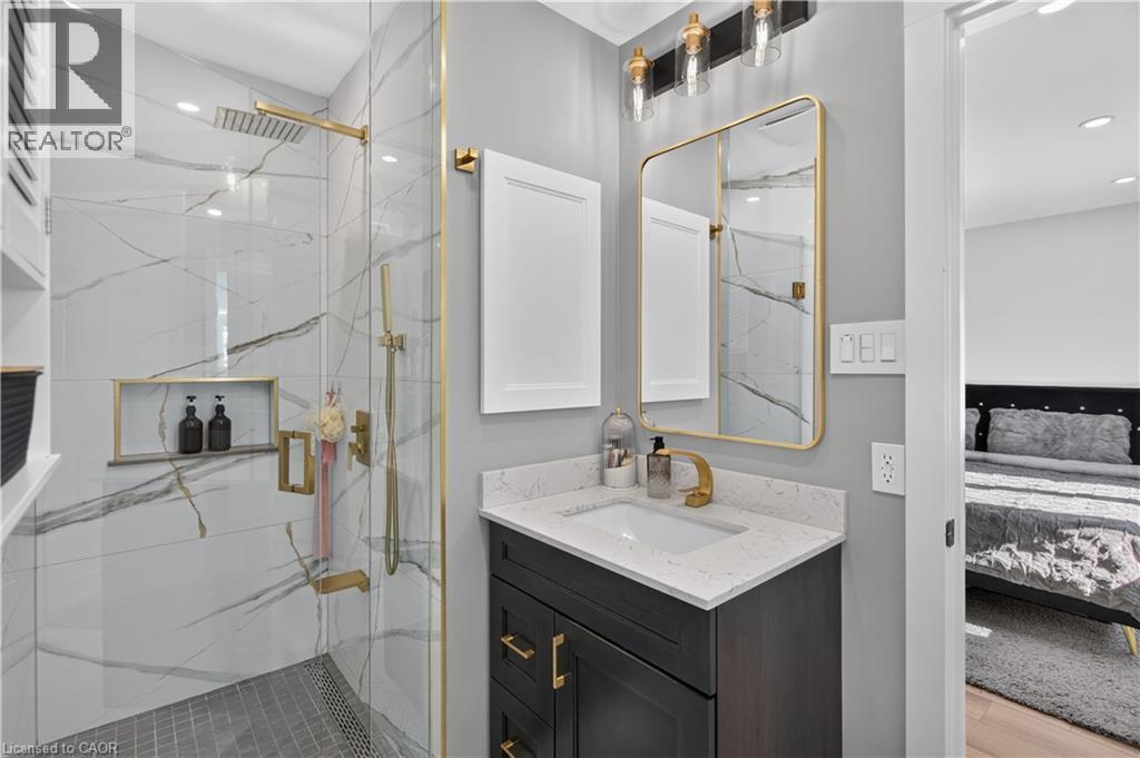 149 Essling Avenue Property Photo 24