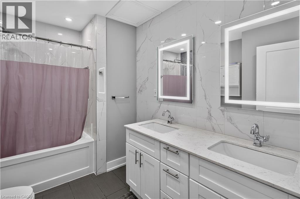 149 Essling Avenue Property Photo 28