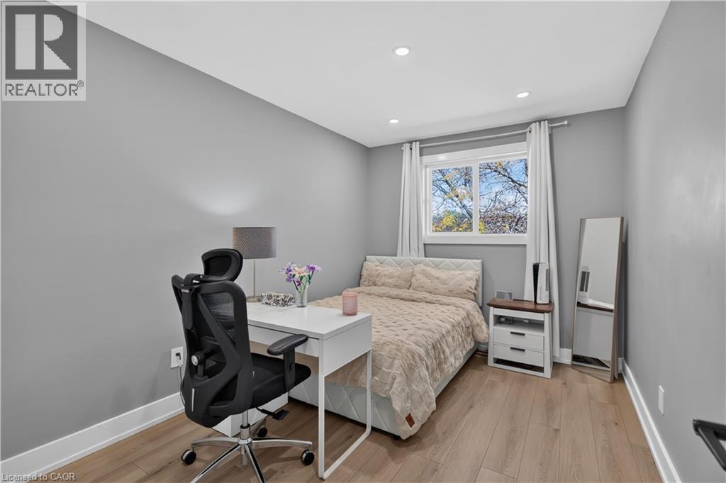 149 Essling Avenue Property Photo 29