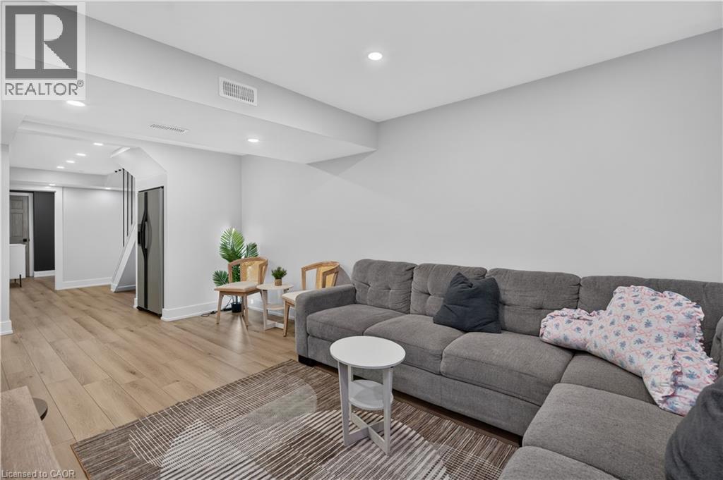 149 Essling Avenue Property Photo 42