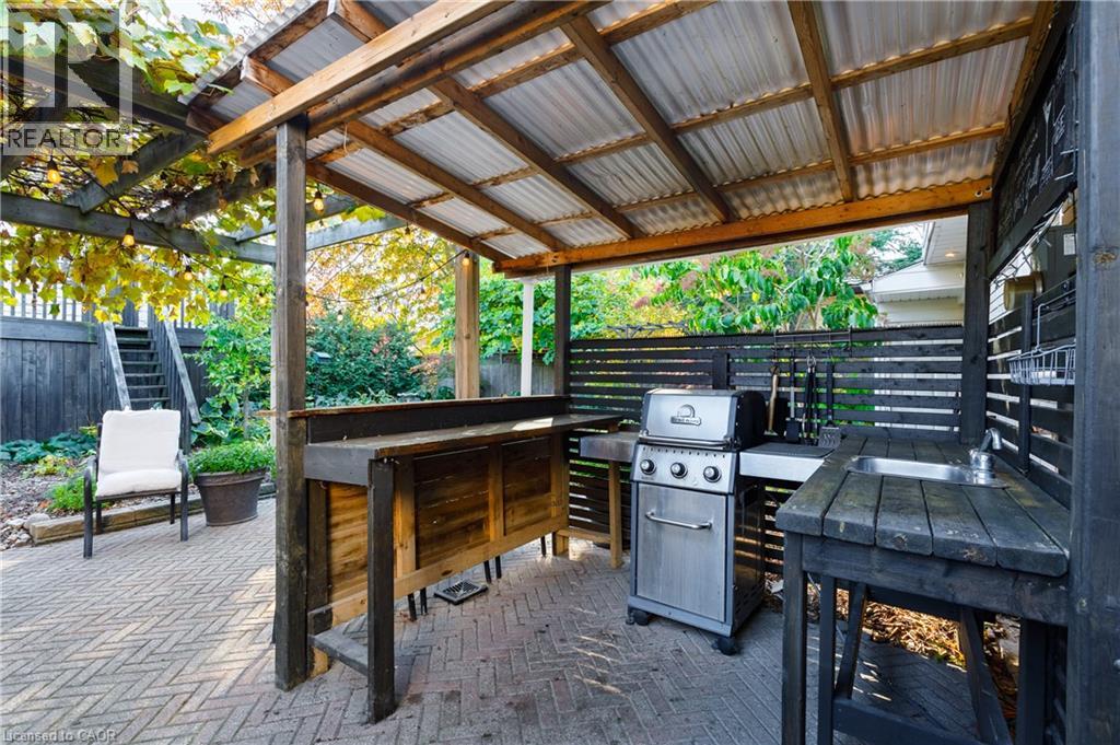 1323 Queen's Boulevard Property Photo 41