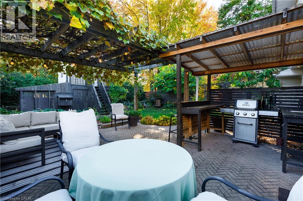 1323 Queen's Boulevard Property Photo 42