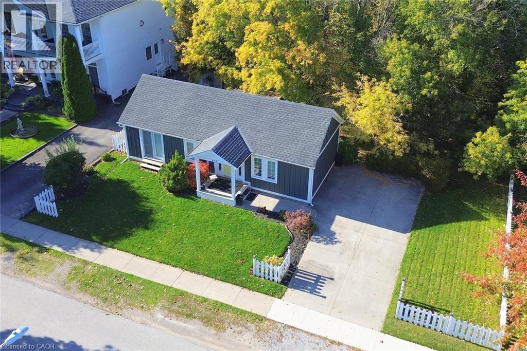 475 Gate Street Property Photo 1
