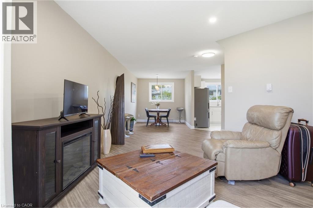 60 Elmsdale Drive Unit# 46 Property Photo 17