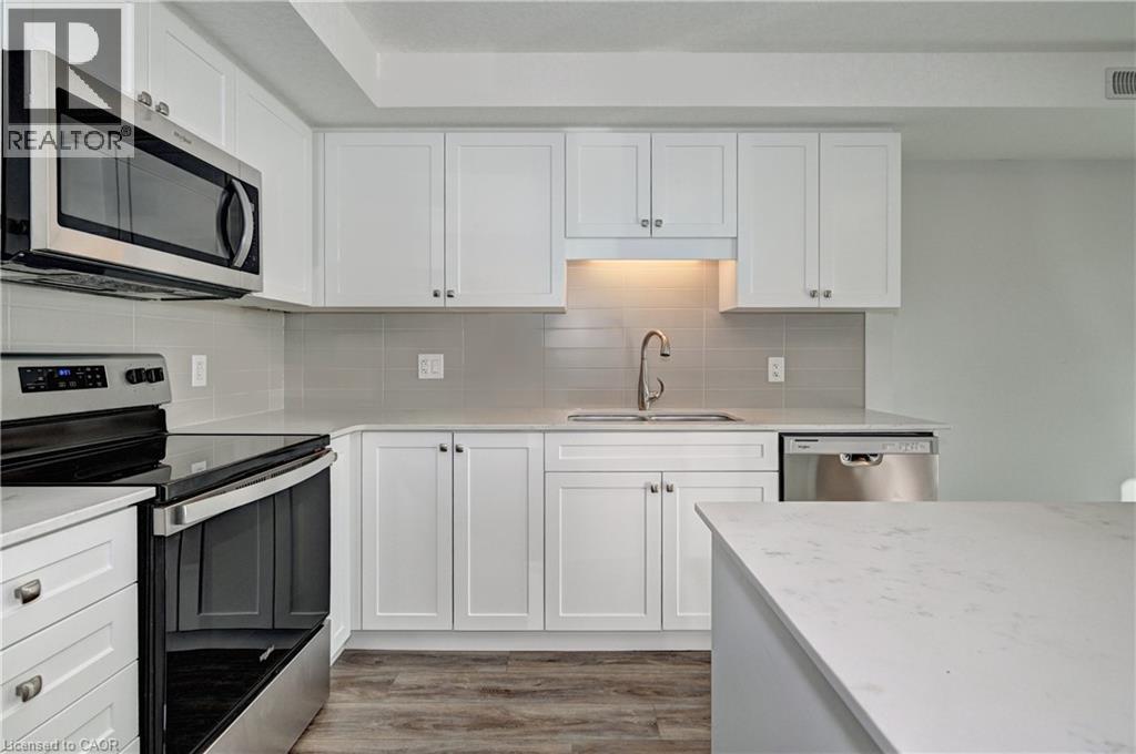 118 Gravel Ridge Trail Unit# E13 Property Photo 7