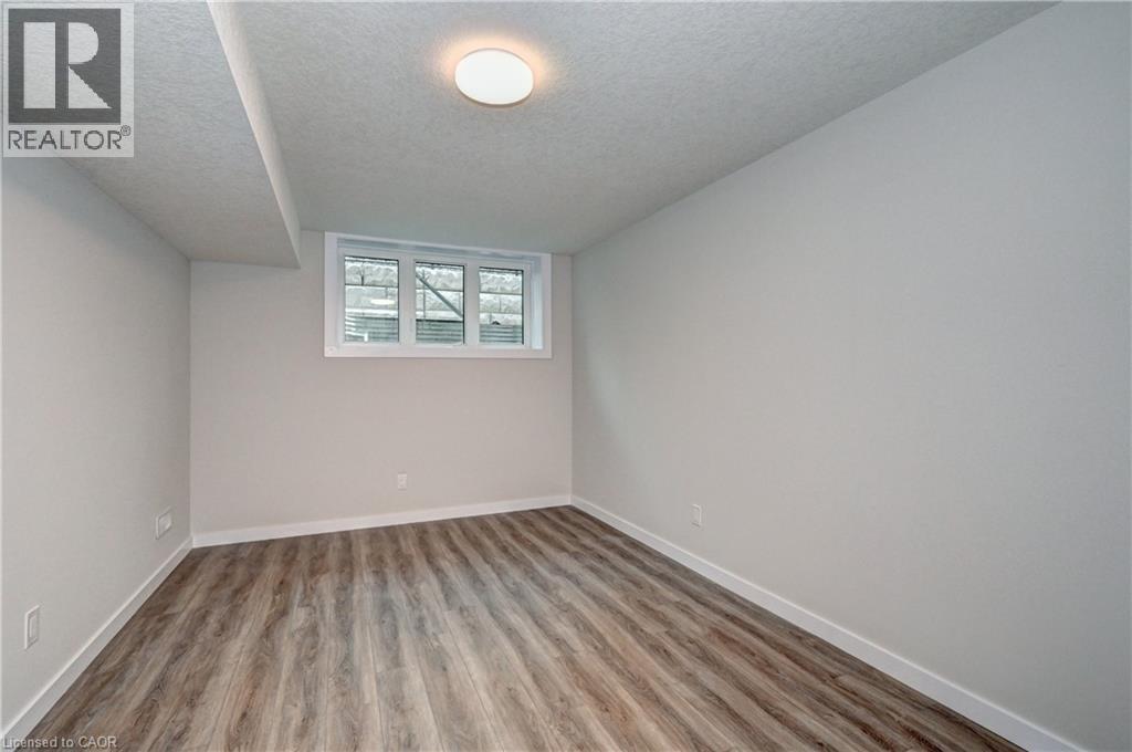 118 Gravel Ridge Trail Unit# E13 Property Photo 9