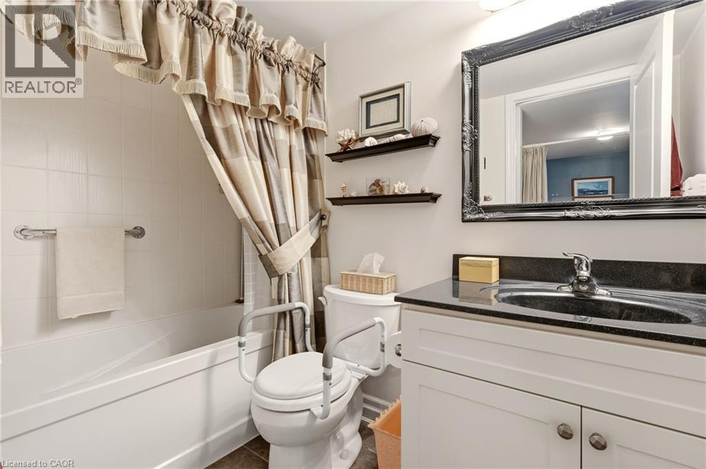 1045 Nadalin Heights Unit# 309 Property Photo 17