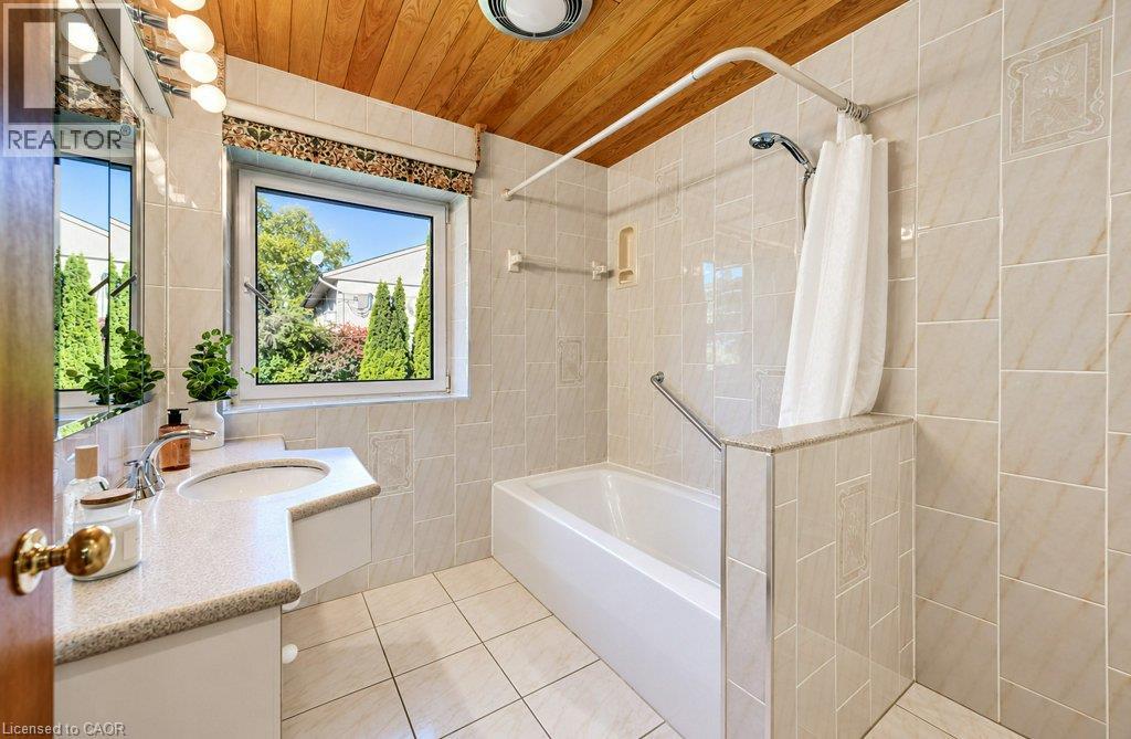 3143 South Drive Property Photo 14