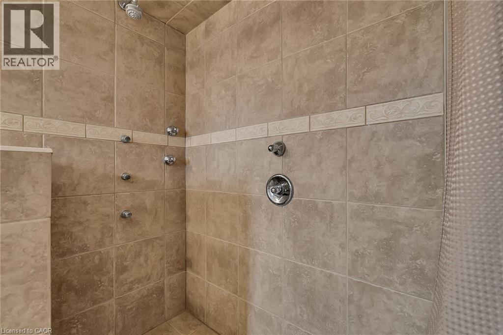 956 Banffshire Court Property Photo 29