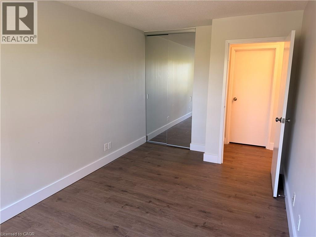 30 Hugo Crescent Unit# 306 Property Photo 14