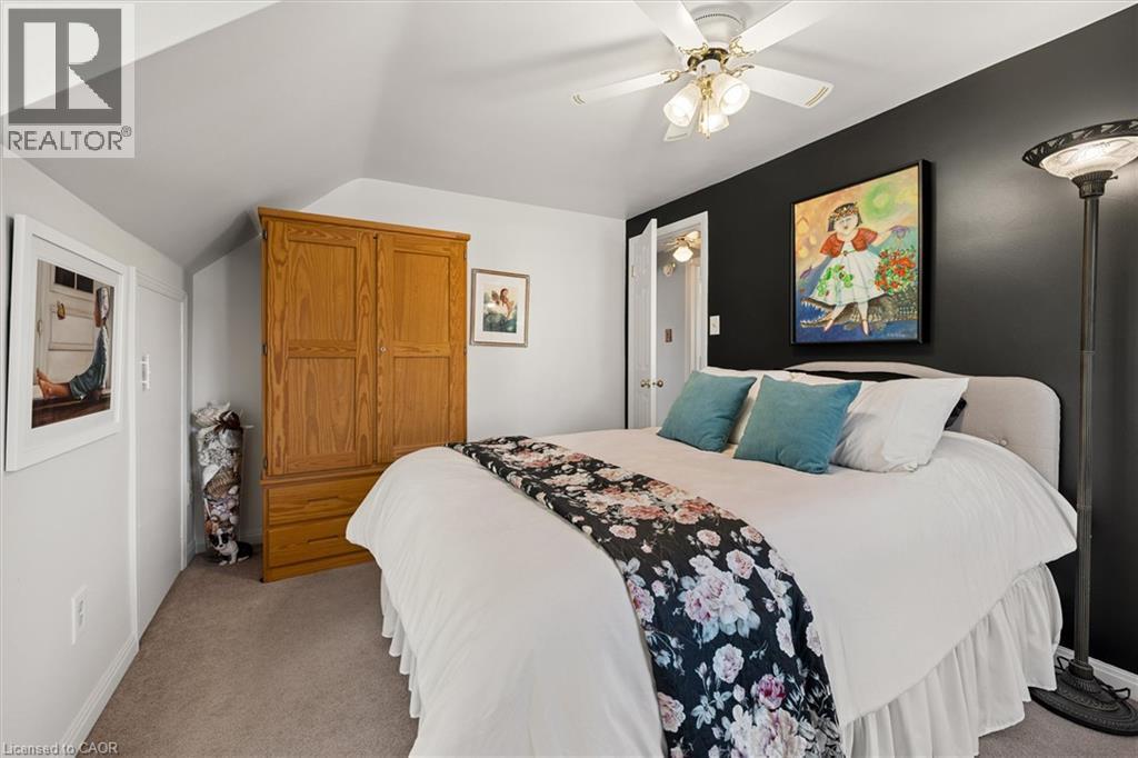 40 Water Street Property Photo 20