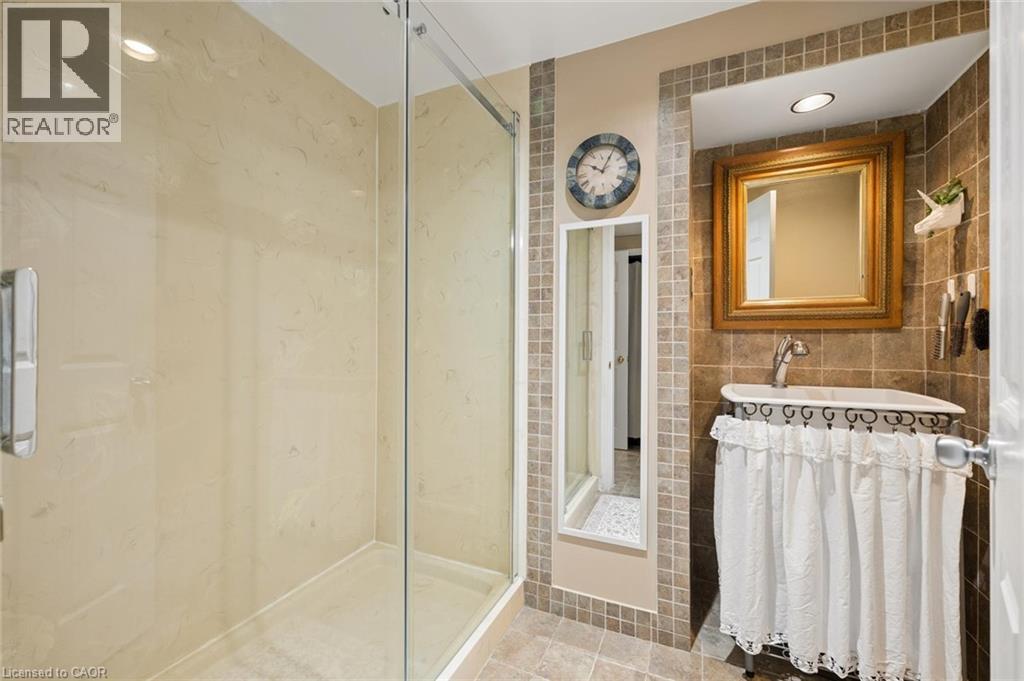40 Water Street Property Photo 28