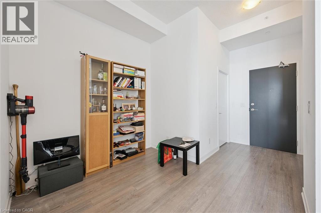 85 Duke Street Unit# 1707 Property Photo 3