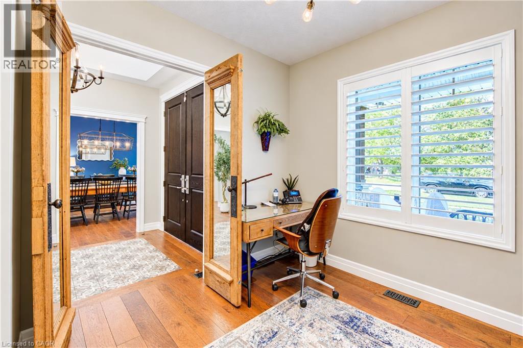 71 Centre Street Property Photo 10
