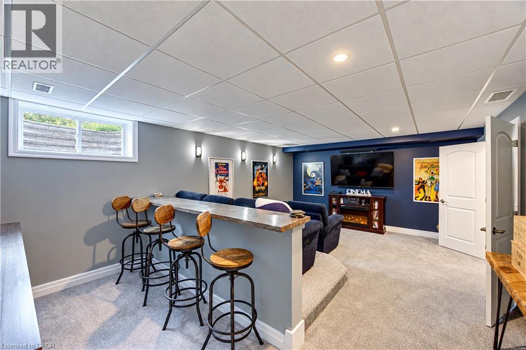 71 Centre Street Property Photo 30