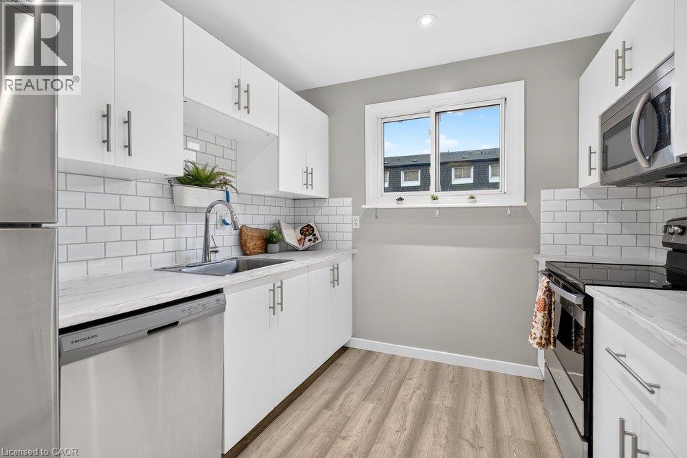 21 Rosedale Court Property Photo 22