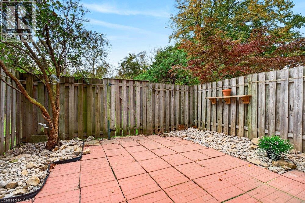 21 Rosedale Court Property Photo 37
