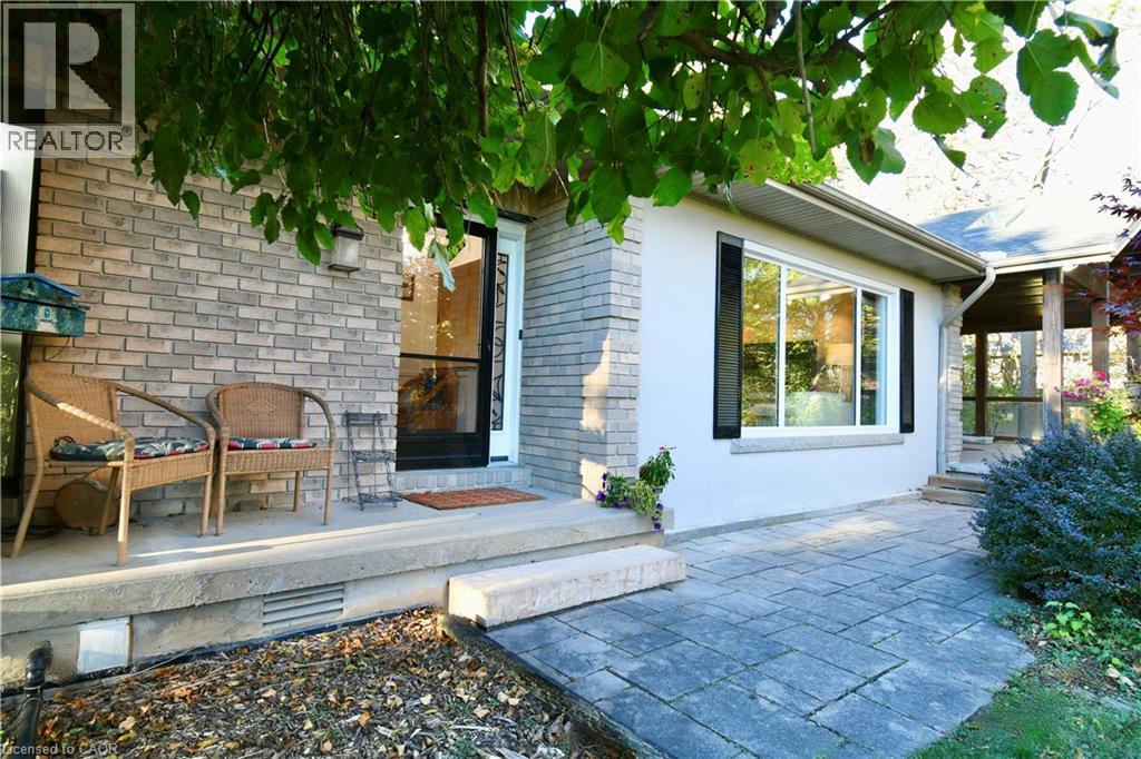 855 Governors Road Property Photo 3
