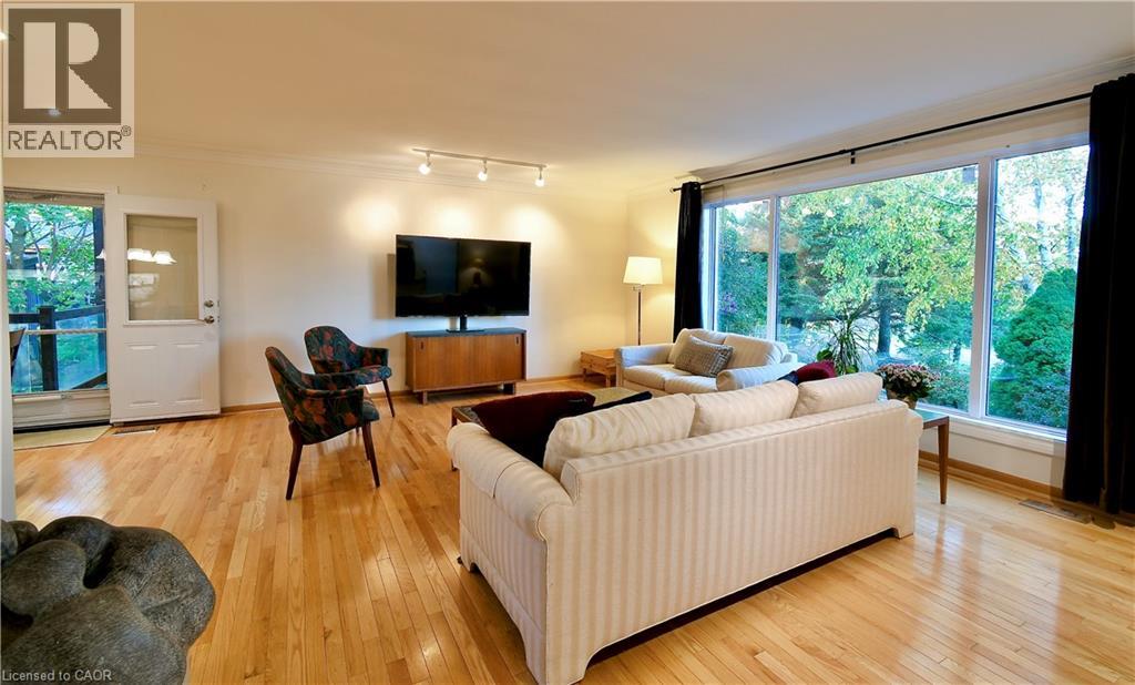 855 Governors Road Property Photo 11