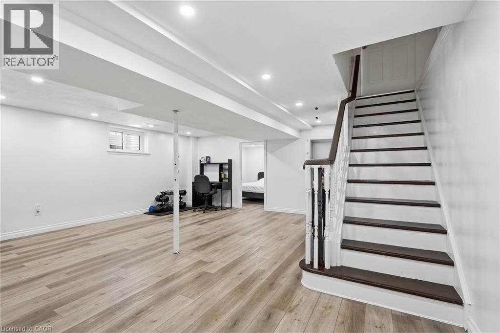 367 Hemlock Avenue Property Photo 31