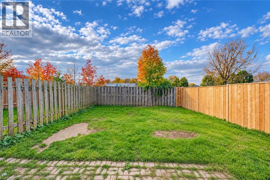 145 Activa Avenue Property Photo 5