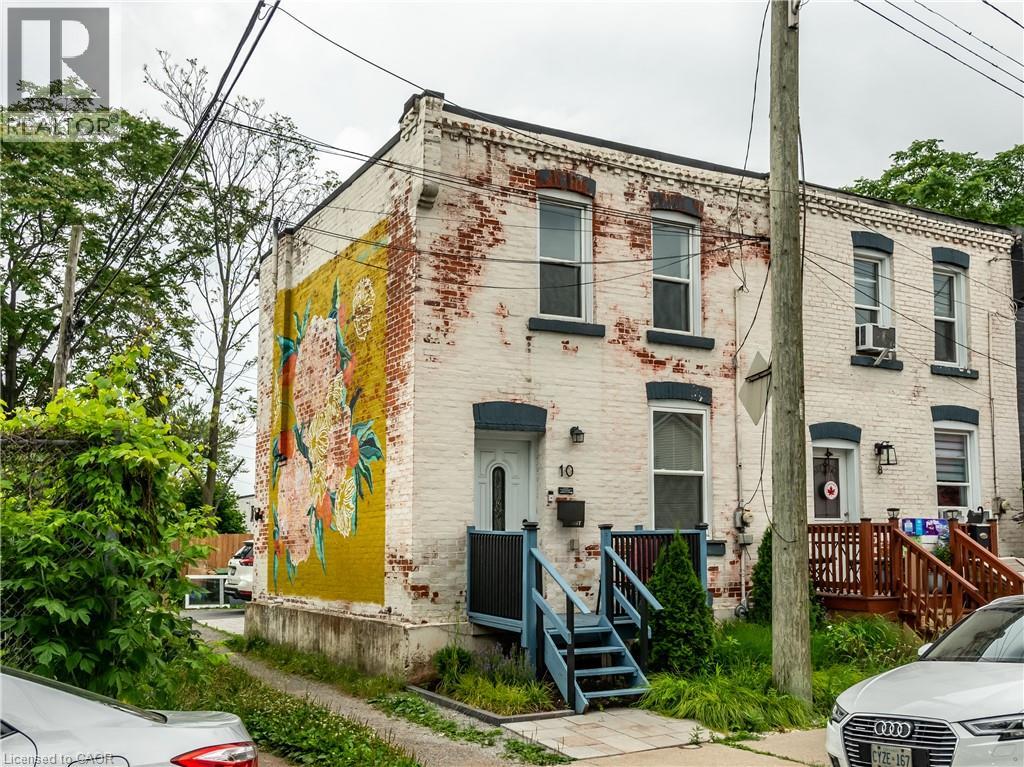 10 Douglas Avenue Property Photo 1