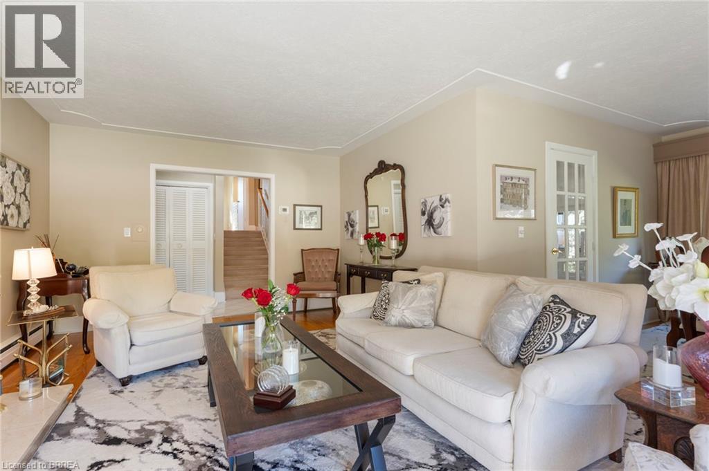 6 Howard Road Property Photo 7