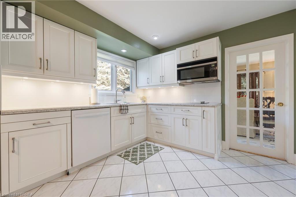 6 Howard Road Property Photo 9
