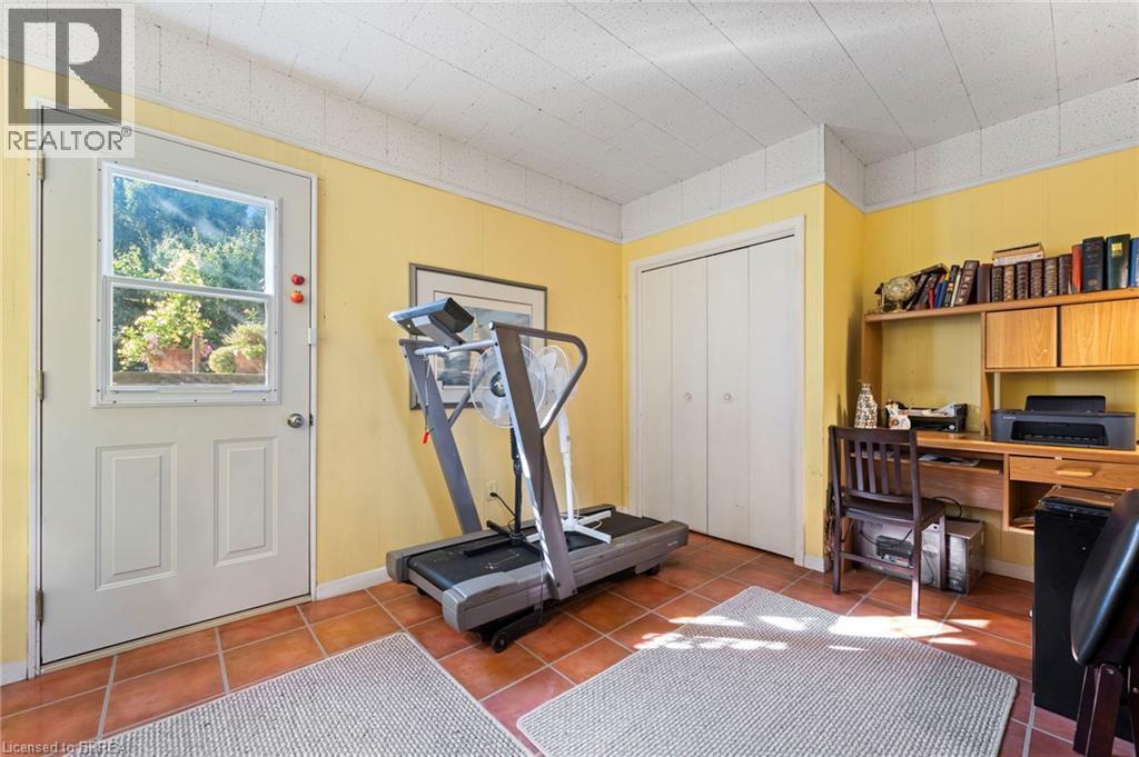 6 Howard Road Property Photo 22