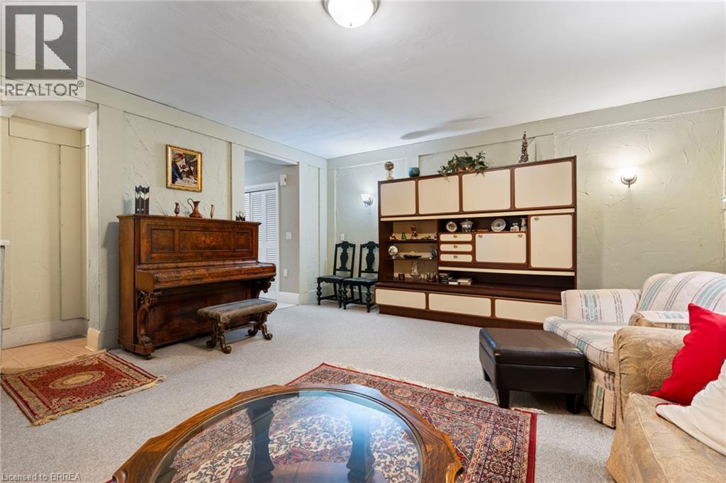 6 Howard Road Property Photo 24