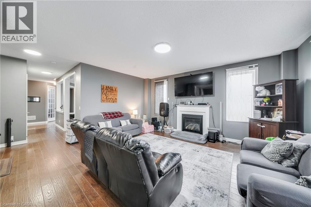 2 Kennedy Boulevard Property Photo 10