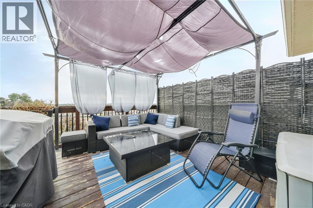 2 Kennedy Boulevard Property Photo 16