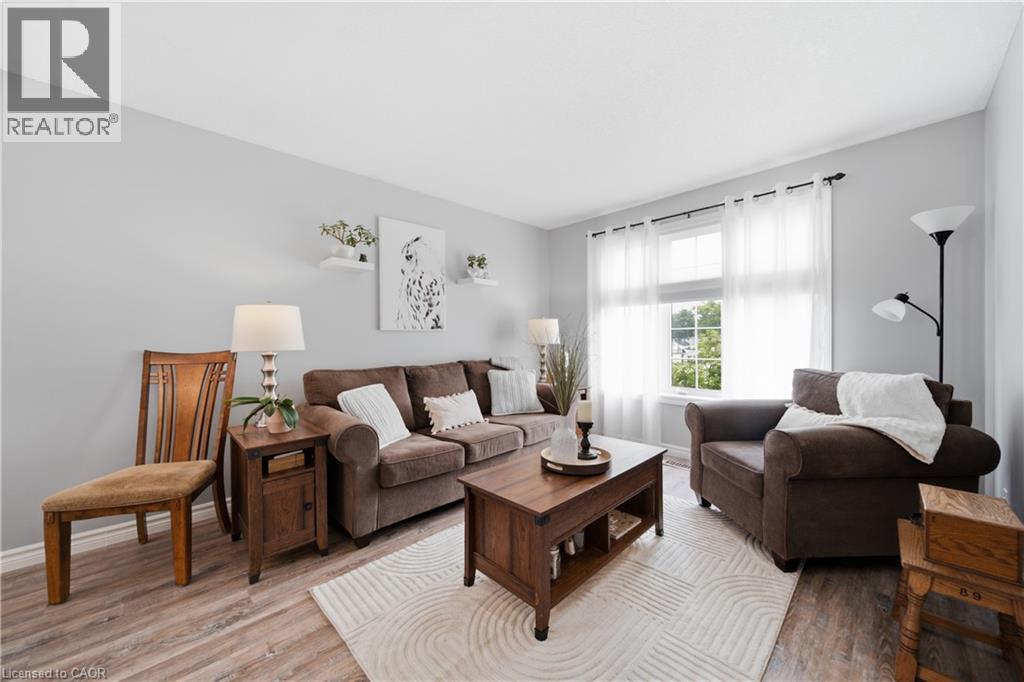 79 Beaverbrook Crescent Property Photo 14