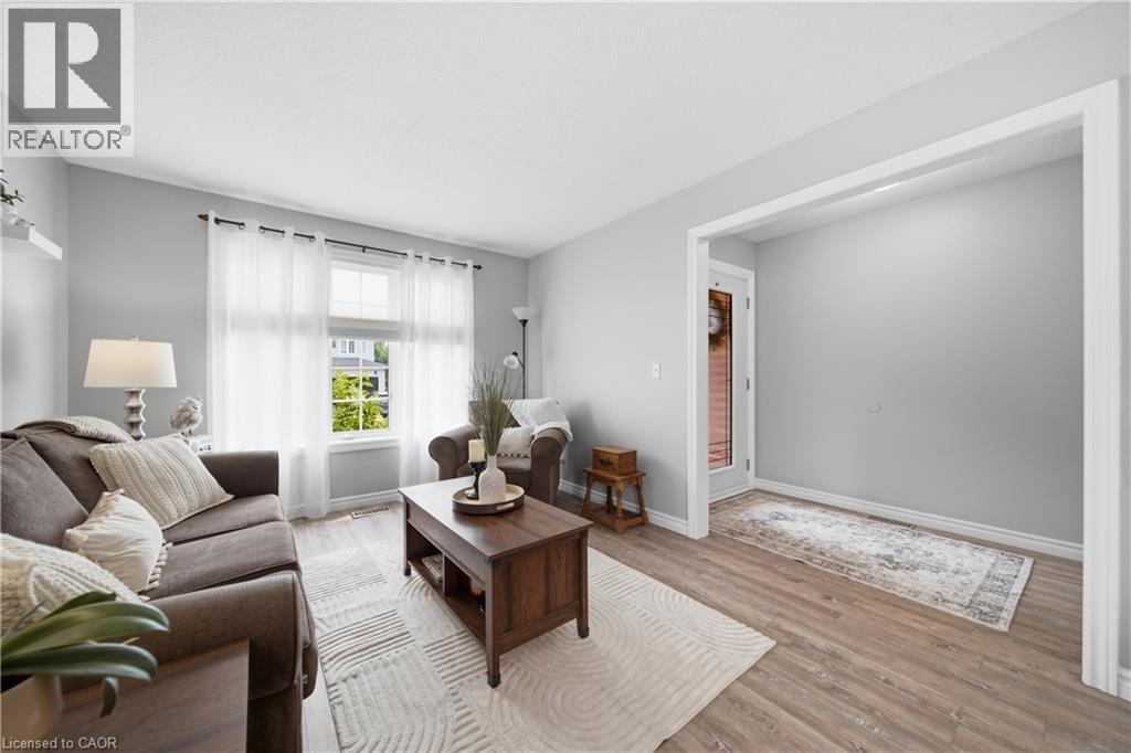 79 Beaverbrook Crescent Property Photo 15