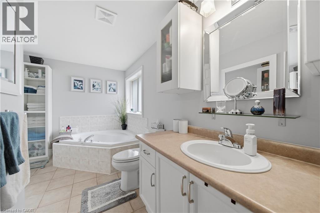 79 Beaverbrook Crescent Property Photo 30