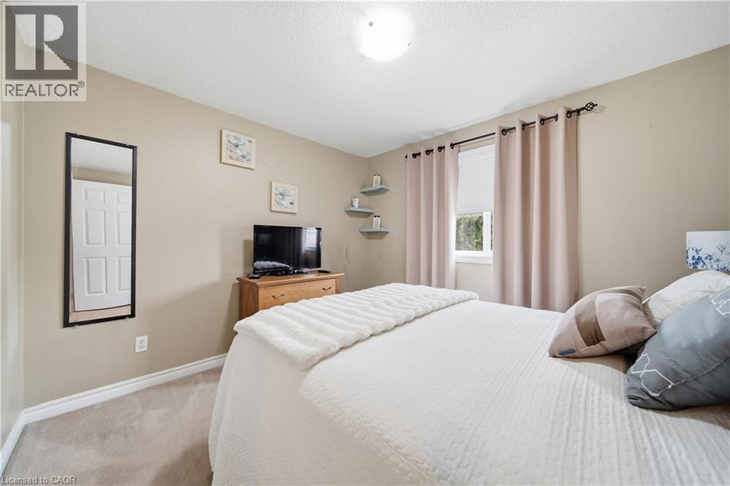 79 Beaverbrook Crescent Property Photo 36
