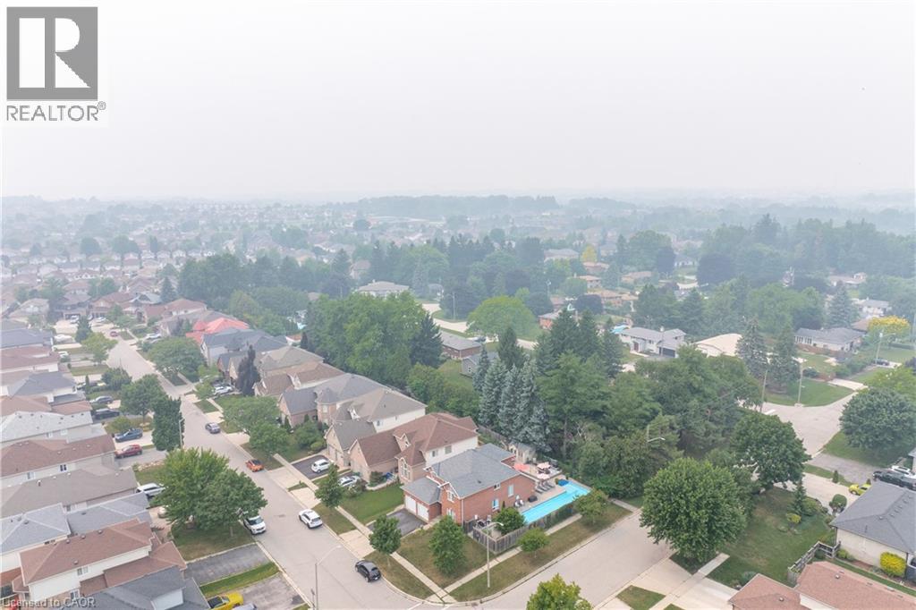 79 Beaverbrook Crescent Property Photo 49
