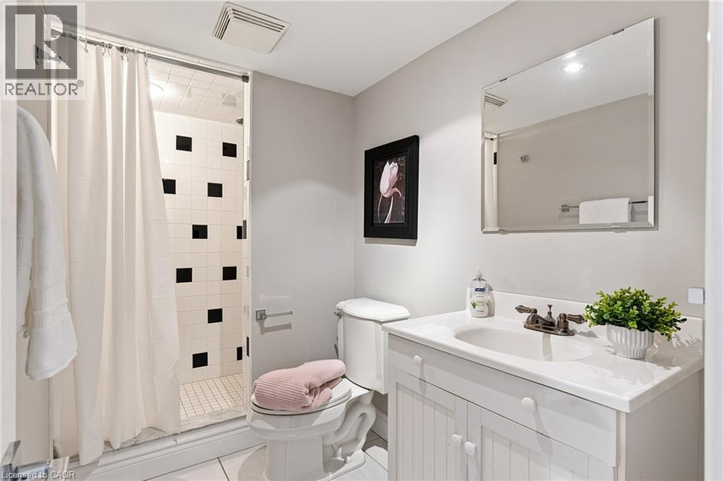 105 Whittington Place Property Photo 39